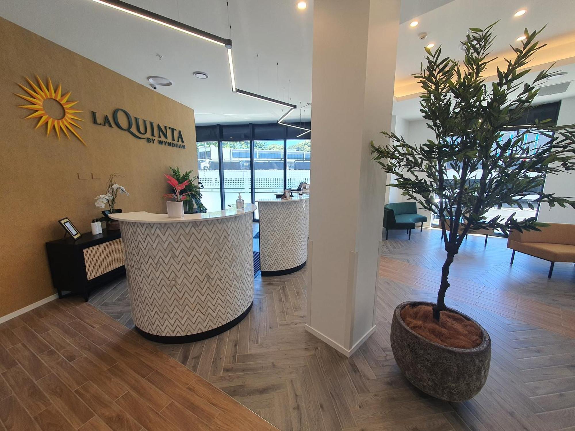 La Quinta By Wyndham Ellerslie Auckland Hotel Buitenkant foto